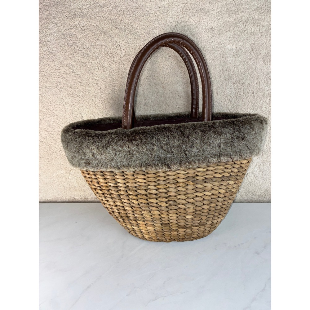 Bath & Body Works Brown Straw Faux Fur Tote - OS - Woven Basket Boho Winter Bag
